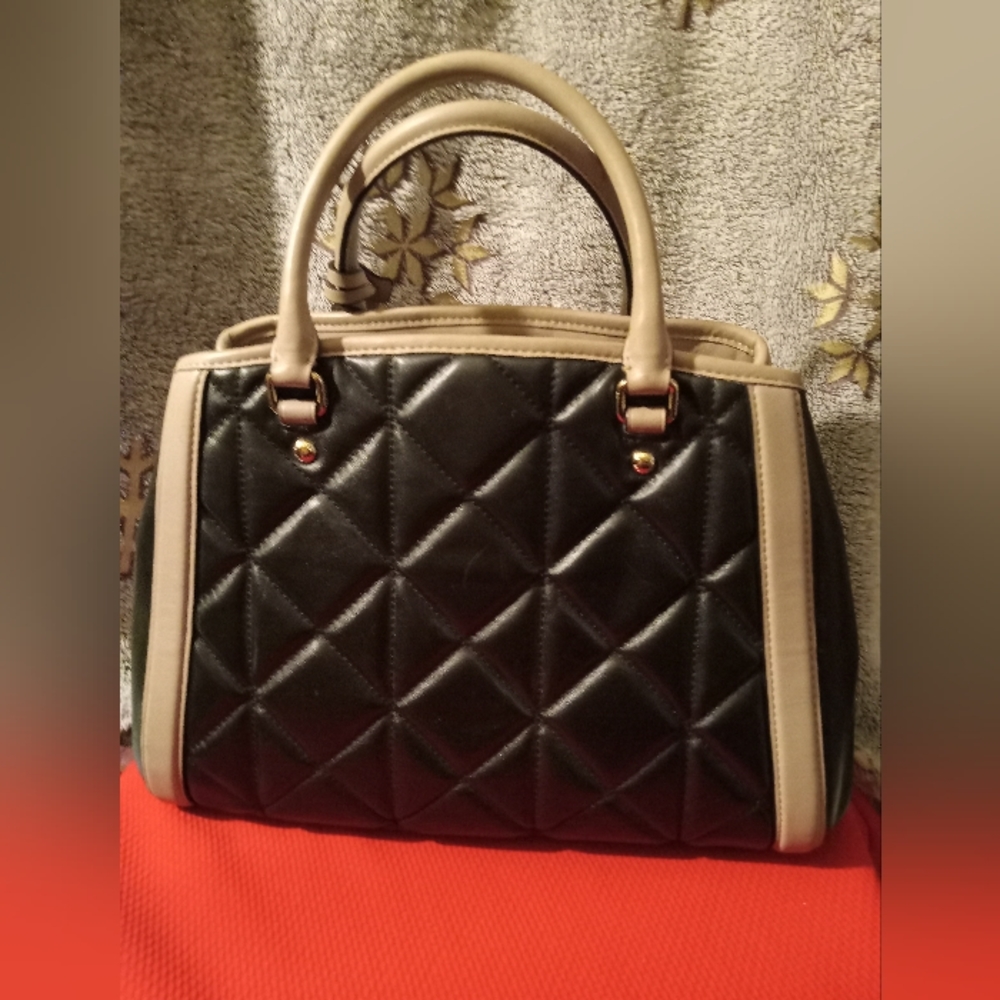 Coach Margot Black and Tan Leather Satchel EUC - Picture 2 of 13